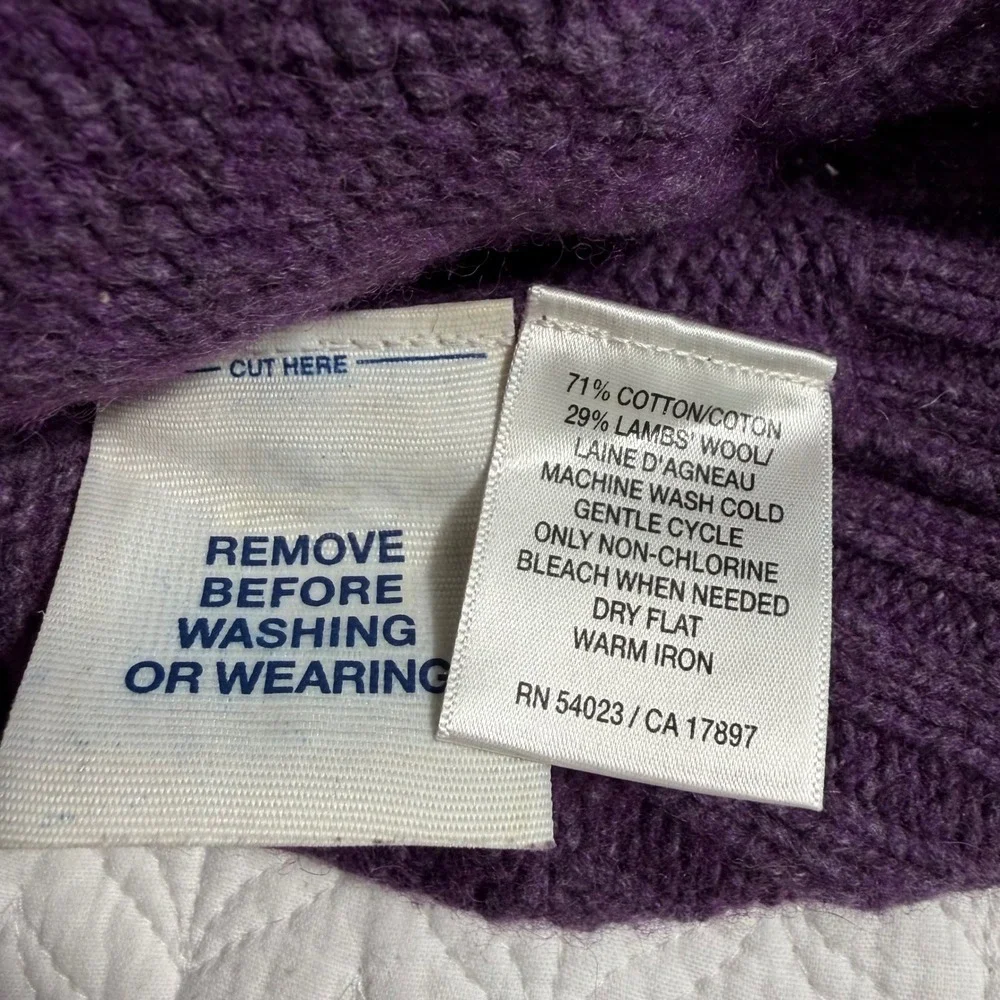 Melrose Chic Purple V Neck Fair Isle Knit Sweater Size M Lambs Wool Blend GUC‎